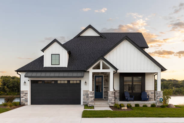 Best Emergency Roof Repair Services  in Yorktown, TX